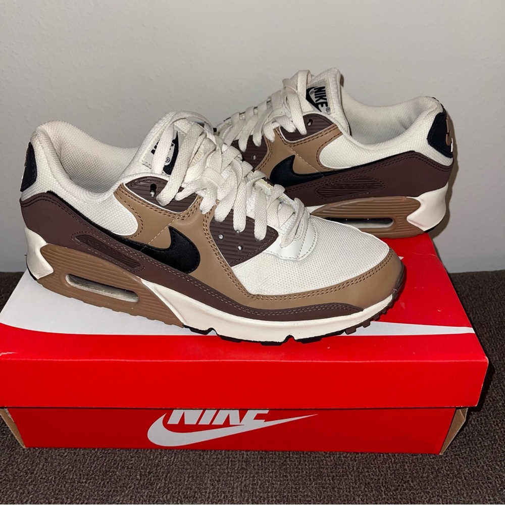 Size 10 - Nike Air Max 90 Dark Driftwood